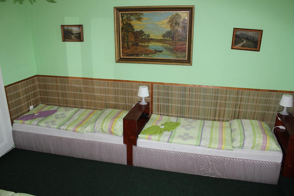 Hotel Corrado Ostrava Room photo