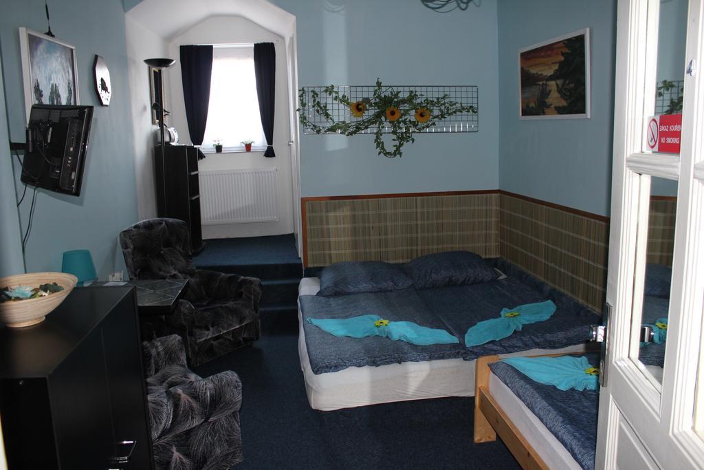 Hotel Corrado Ostrava Room photo